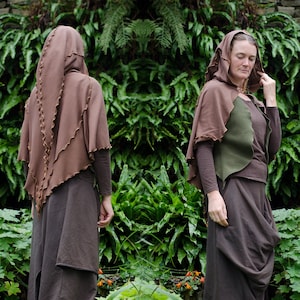 Luna Capelet ~ chestnut brown hooded druid viking cape medieval larp costume pagan cloak witch renaissance cosplay made to measure