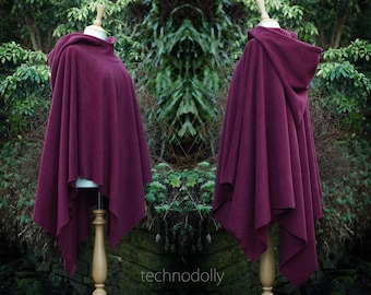 Kastanjebruine fleeceponcho: pixie-capuchonmantel, warme wintercape