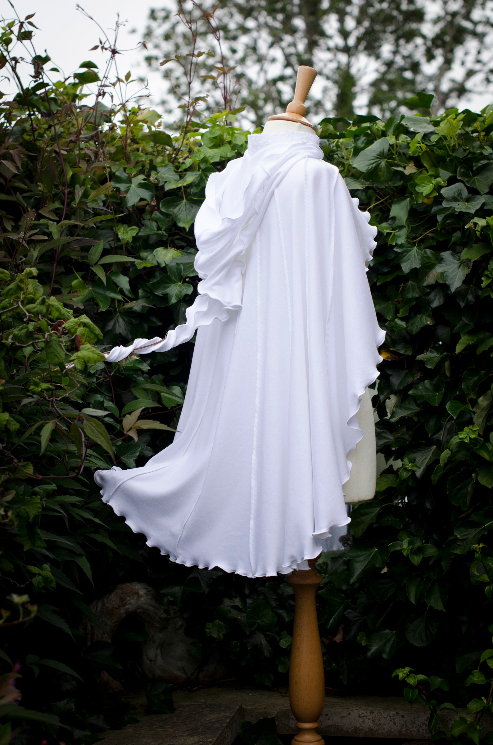 Druid Lily Cape With Pixie Hood White Wedding Cape White - Etsy