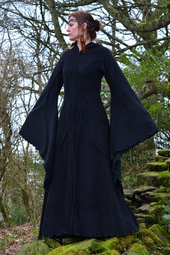 Black Fleece Hooded Coat: Medieval Flared Sleeves, Modern Witch - Etsy