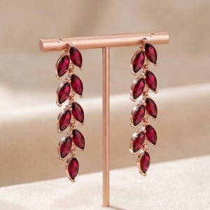 Pendientes colgantes de cristal de rubí marquesa con forma de hoja, elegantes joyas para graduación, regalo de piedra natal para la pareja.
