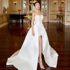 short wedding dress detachable skirt 2025 Short Wedding Dress With Detachable Skirt Glittering Gowns Champagne / US:10-12