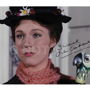 Julie Andrews May Poppins Vintage Autograph Photo RP 12x8