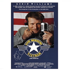 Robin Williams Good Morning Vietnam Autograph Photo RP 12x8