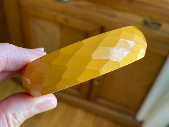 Faceted Butterscotch Bakelite Bangle, ca. 1930s - image 2