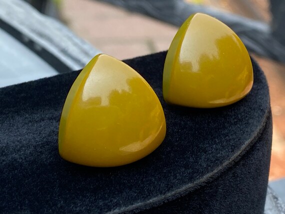 Olive Green Bakelite Earrings, Reuleaux Triangles… - image 1