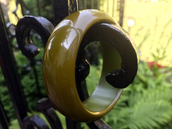 Chunky Domed Olive Green Bakelite Bangle, Bakelite