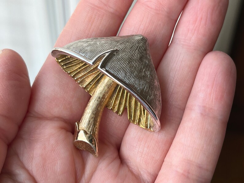 Napier Mushroom Brooch, Eugene Bertolli, ca. 1970s image 8