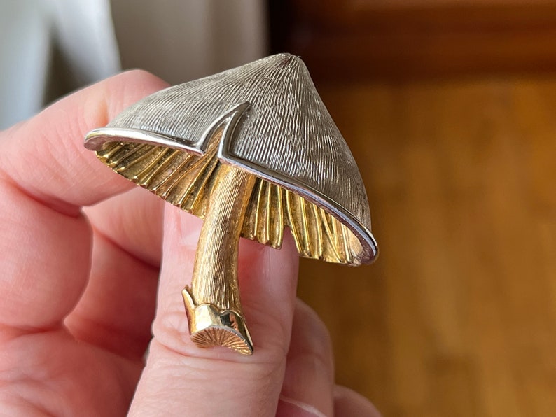 Napier Mushroom Brooch, Eugene Bertolli, ca. 1970s image 6