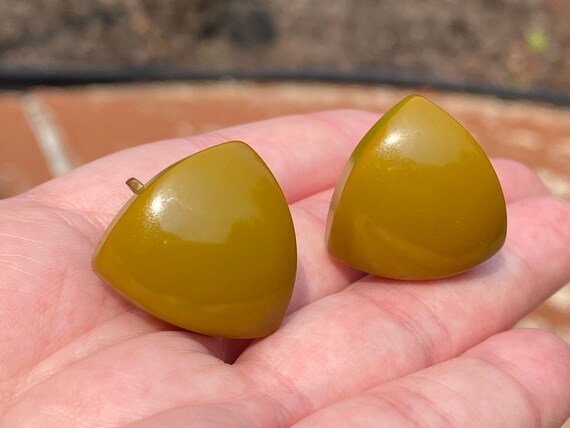 Olive Green Bakelite Earrings, Reuleaux Triangles… - image 8