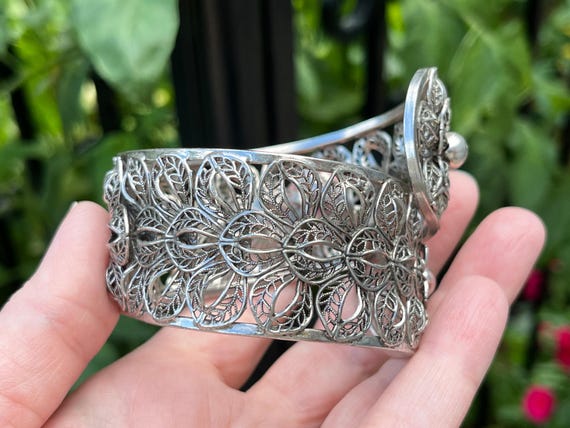 Vargas Filigree Style Bypass Clamper Bracelet, ca… - image 5