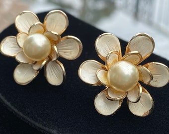 Marino Flower Earrings, Faux Pearl and Enamel, ca. 1960s