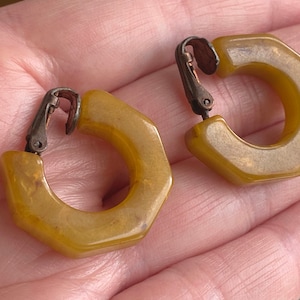 Khaki Bakelite Hoop Earrings, ca. 1950s