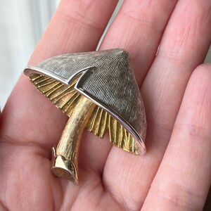 Napier Mushroom Brooch, Eugene Bertolli, ca. 1970s image 9