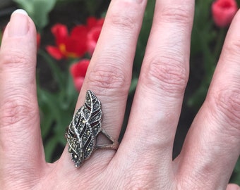 Sterling Silver Leaf Ring with Marcasites, Size 6.5