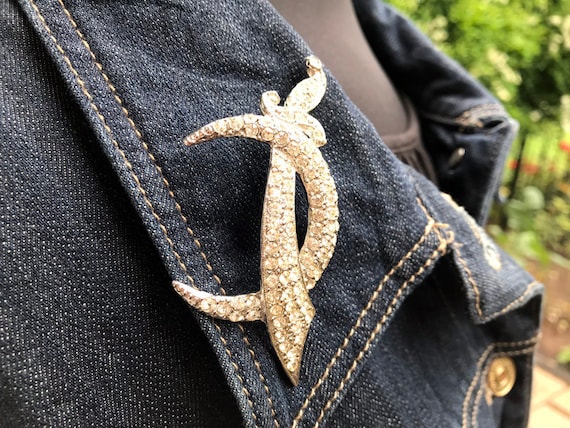 ミスティック・シュラインのピンバッチ グッズ(並び順：発売日(昇順