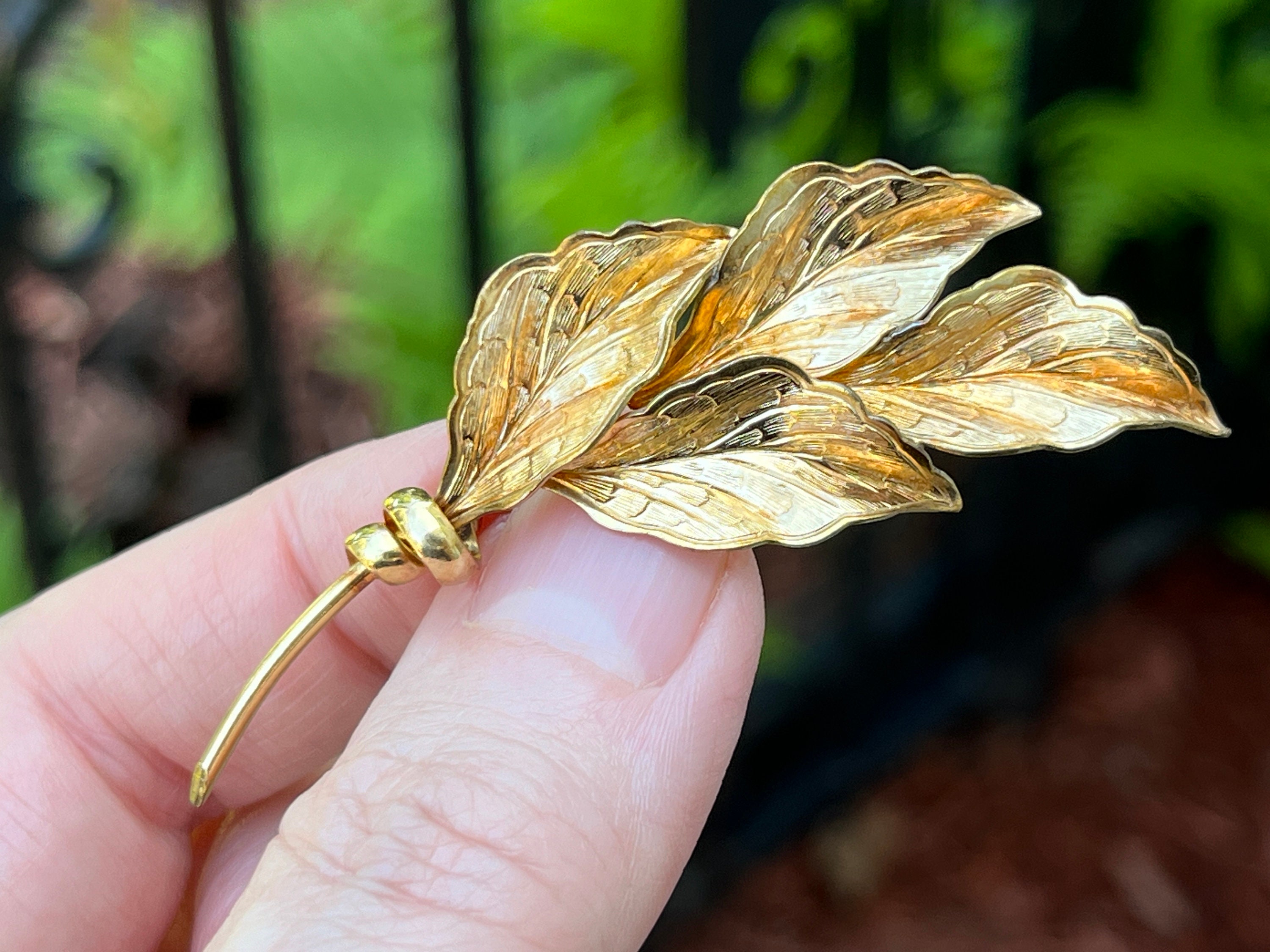 Broche Feuille Plaquée Or - Bijou Vintage Occasion, Style Naturel Et élégant