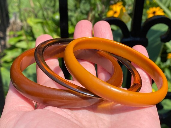 Mixed Vintage Plastic Bangle Stack in Shades of B… - image 5