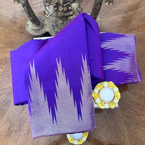 Lila Saumborte aus Kanjivaramseide mit Blusenteil