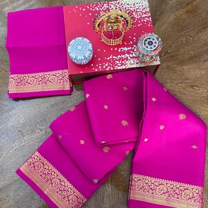 Rani Pink Traditional Kanjeevarams Silk Saree with Blouse Piece