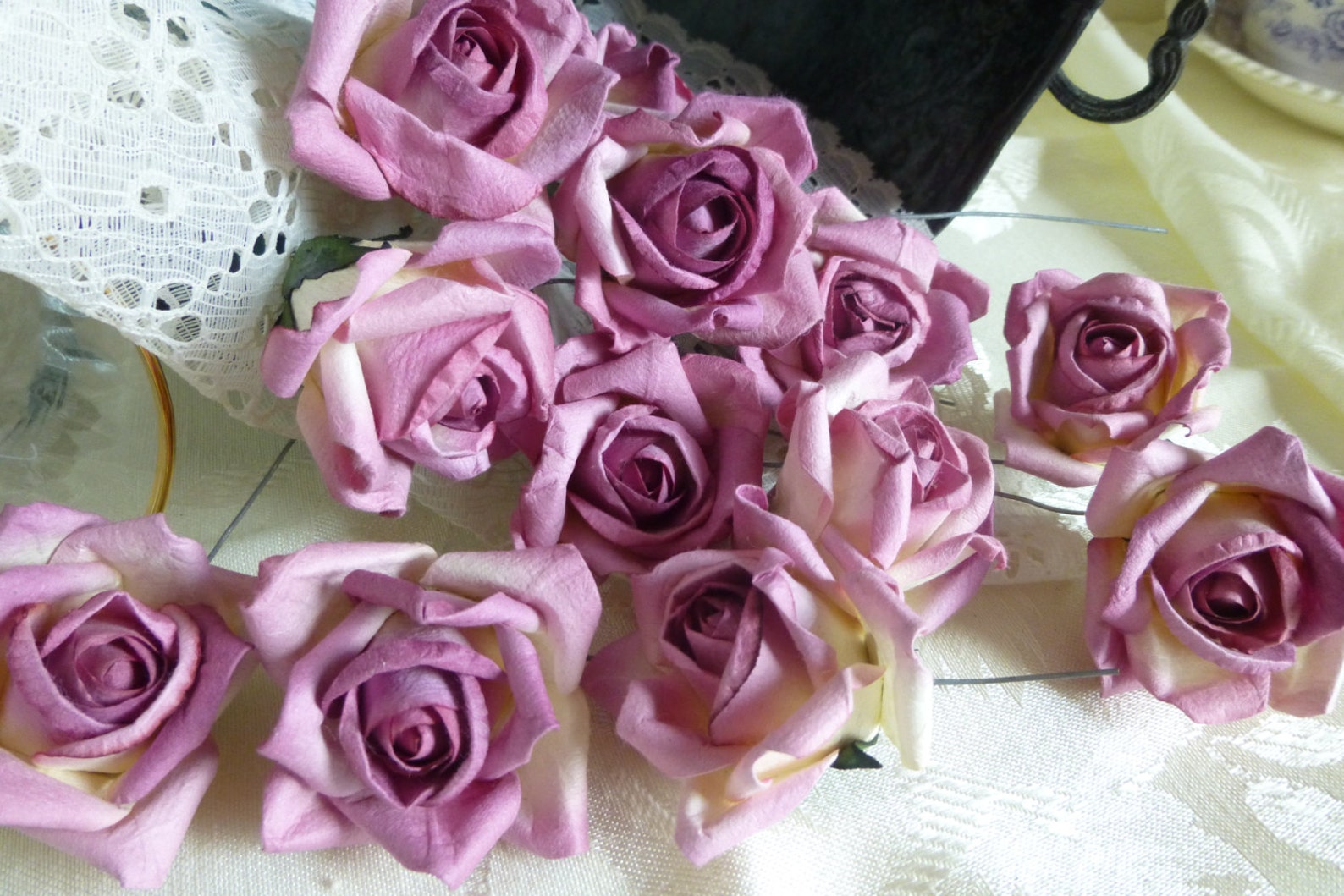 Paper Roses Parchment Paper Roses 12 Medium Light Rose - Etsy