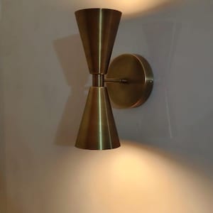 Diabolo italiensk vägglampa i mitten av århundradet