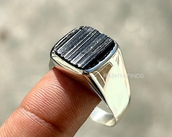 Anillo de sello de turmalina negra, anillo de plata de ley 925, anillo de piedra preciosa talla cojín para hombre, regalo para el Día del Padre, anillo de promesa de turmalina negra