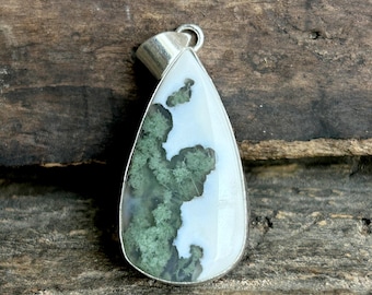 Moss Agate Solar Quartz Pendant • 925 Sterling Silver Pendant • Natural Gemstone Jewelry • Handmade Boho Necklace • Healing Crystal Gift