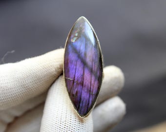 Purple Labradorite Ring, 925 Sterling Silver Gemstone Ring, Natural Labradorite Jewelry, Statement Ring, Handmade Crystal Ring
