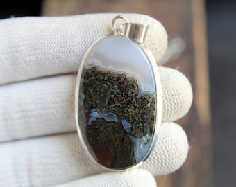 Colgante de ágata musgosa paisajística, collar de plata de ley 925 con diseño de paisaje, joyería inspirada en la naturaleza.