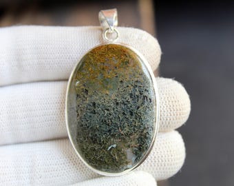 Colgante de ágata musgosa paisajística, collar de plata de ley 925 con diseño de paisaje, joyería inspirada en la naturaleza.