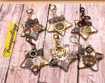 Steampunk Star Charm, Steampunk Planner Charm, Steampunk Purse Charm, Gold Steampunk Resin Charm, By: Tranquilityy