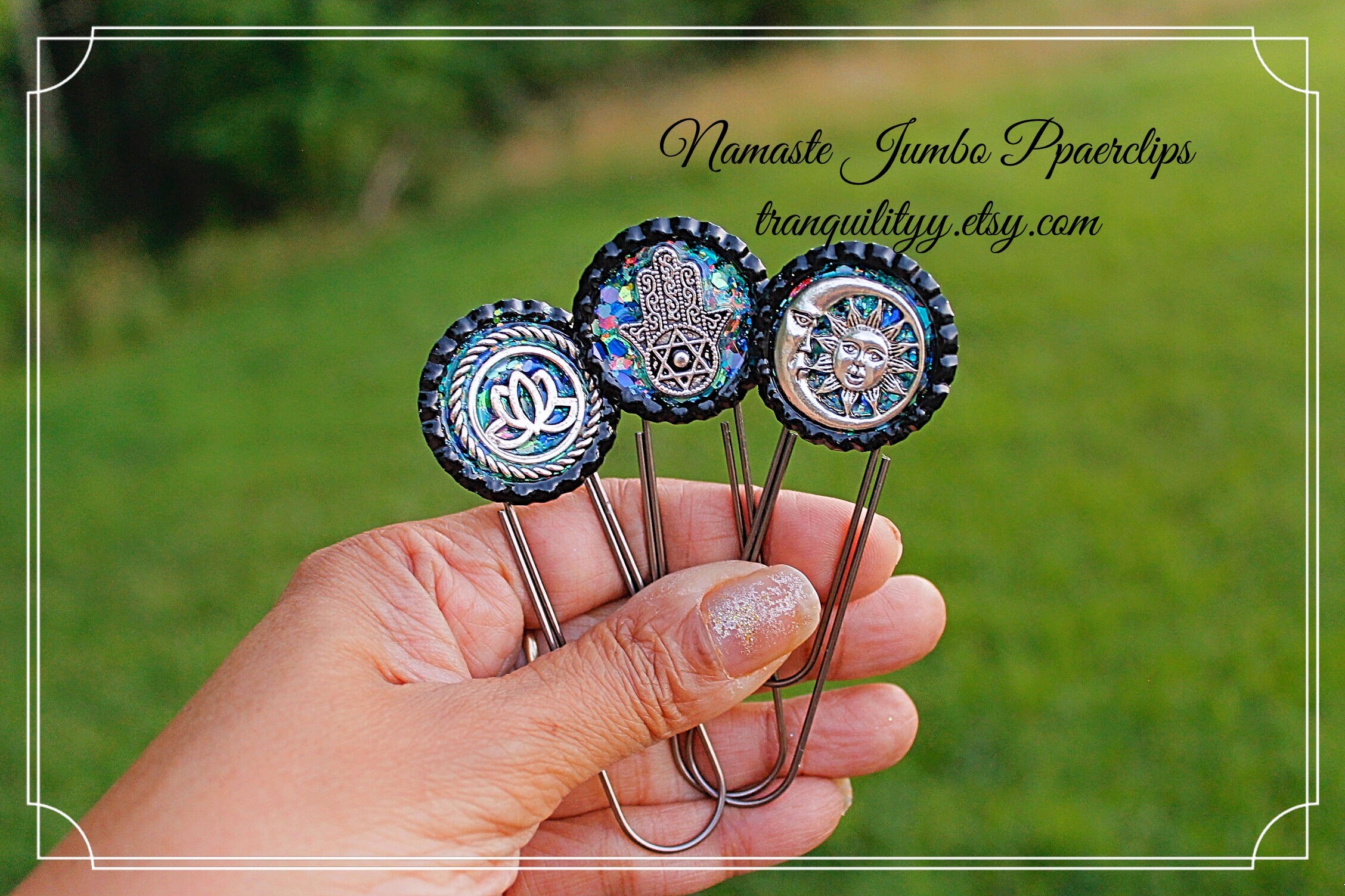 Gerber Daisies Bottle cap Planner Clips Bookmarkers Set of Four Gerber Daisies Bottle cap Planner Clips Bookmarkers Set of Four