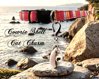 Amuleto de concha de cauri para gato: Ojo de Horus, Sol, Luna