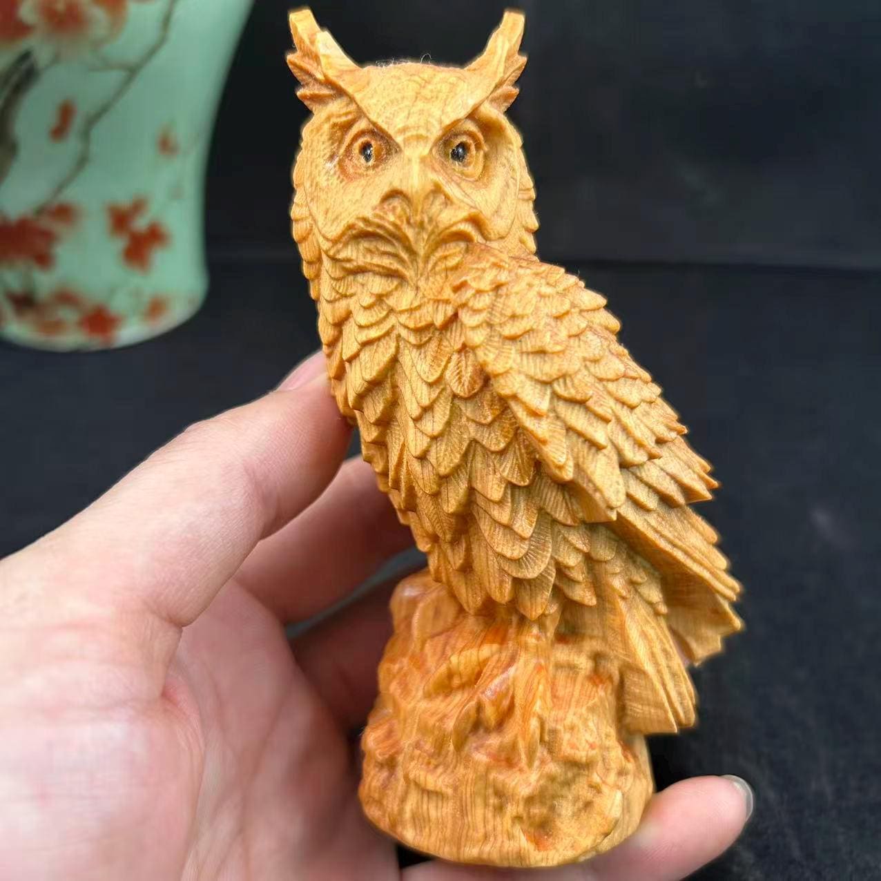 Natural Cliff Cedar Wood Owl Sculpture – Hand-Carved Decorative Figurine Gift  XA035