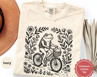 Cute Linocut Frog Shirt, Cottagecore Frog Shirt, First Time Mom Gift, Boho Floral Tee, Pregnancy Announcement Shirt, Comfort Colors
