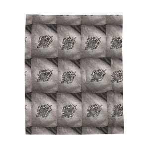 Velveteen Plush Blanket: Soft Fleece Throw, Cozy Bedding Decor