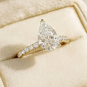 Pear Cut Moissanite Diamond Ring, 14K Gold Wedding Ring For Women, Art Deco Stimulated Diamond Ring, Teardrop Ring Anniversary Gift For Wife