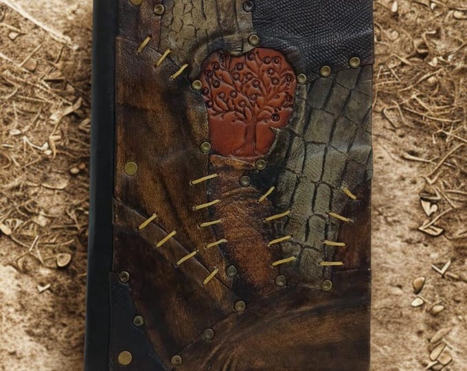 Handmade Leather Tree of Life Journal – Hand-Stitched Patchwork Cover, Symbolic Diary