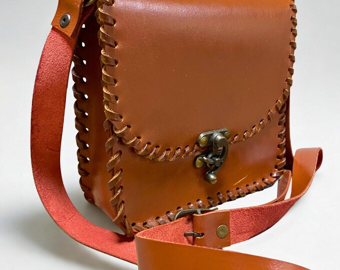 Handmade Genuine Leather Shoulder & Crossbody Bag – Vintage Style Unisex Brown Boho Gift