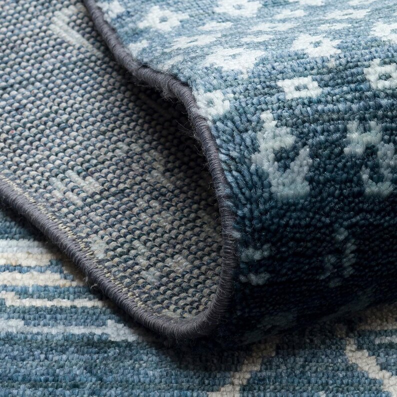 Luxury Tencel Handwoven Rug, Hancrafted Navy Oriental Carpet image 9