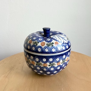 Bolesławiec Polish Pottery Apple Baker Ceramic Peacock Eye Design, Made in Poland