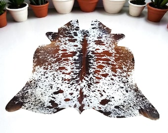 ナチュラルブラウン＆ホワイト牛革ラグ：素朴な農家風インテリア（7 x