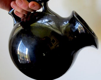 Vintage 30s Pottery BLACK Ball PITCHER Glossy USA Rectangular Handle Ice Lip