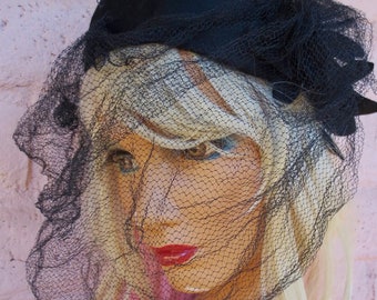Isabelle Recanati Black Felt Hat-sculpted Satin Flowers 