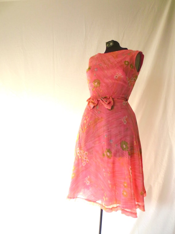 60s Marvelous Pink Crepe Dress Vintage Sleeveless 