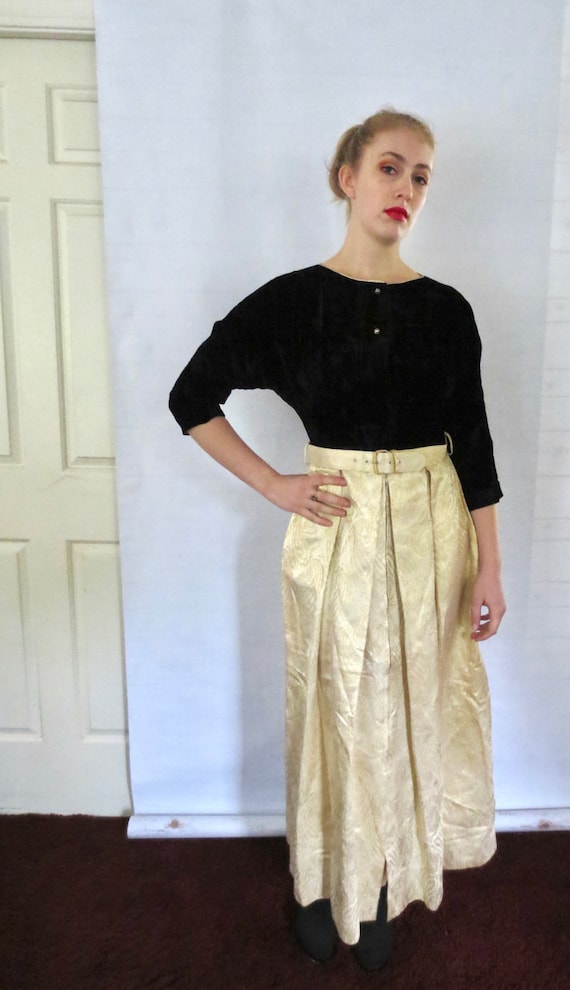 MAXAN 60s Full Length Black Velvet and Brocade Gol
