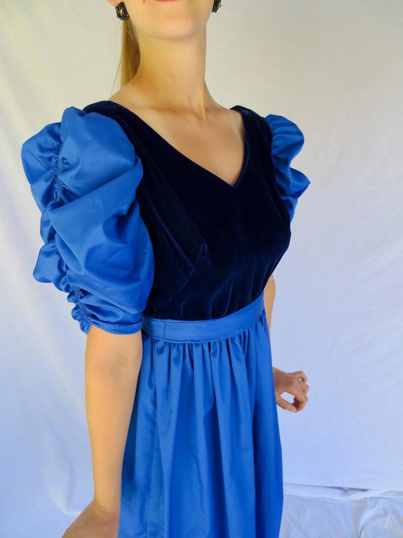 cobalt blue homecoming dress