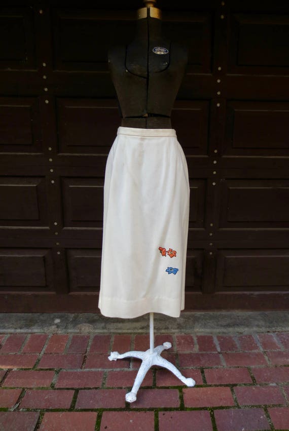 1950s White Wool Pencil Skirt Pin Up Bombshell Fa… - image 1