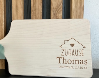 Personalized cutting board at home with name & coordinates - Gift for moving in/building a house/family - Housewarming gift - Family -